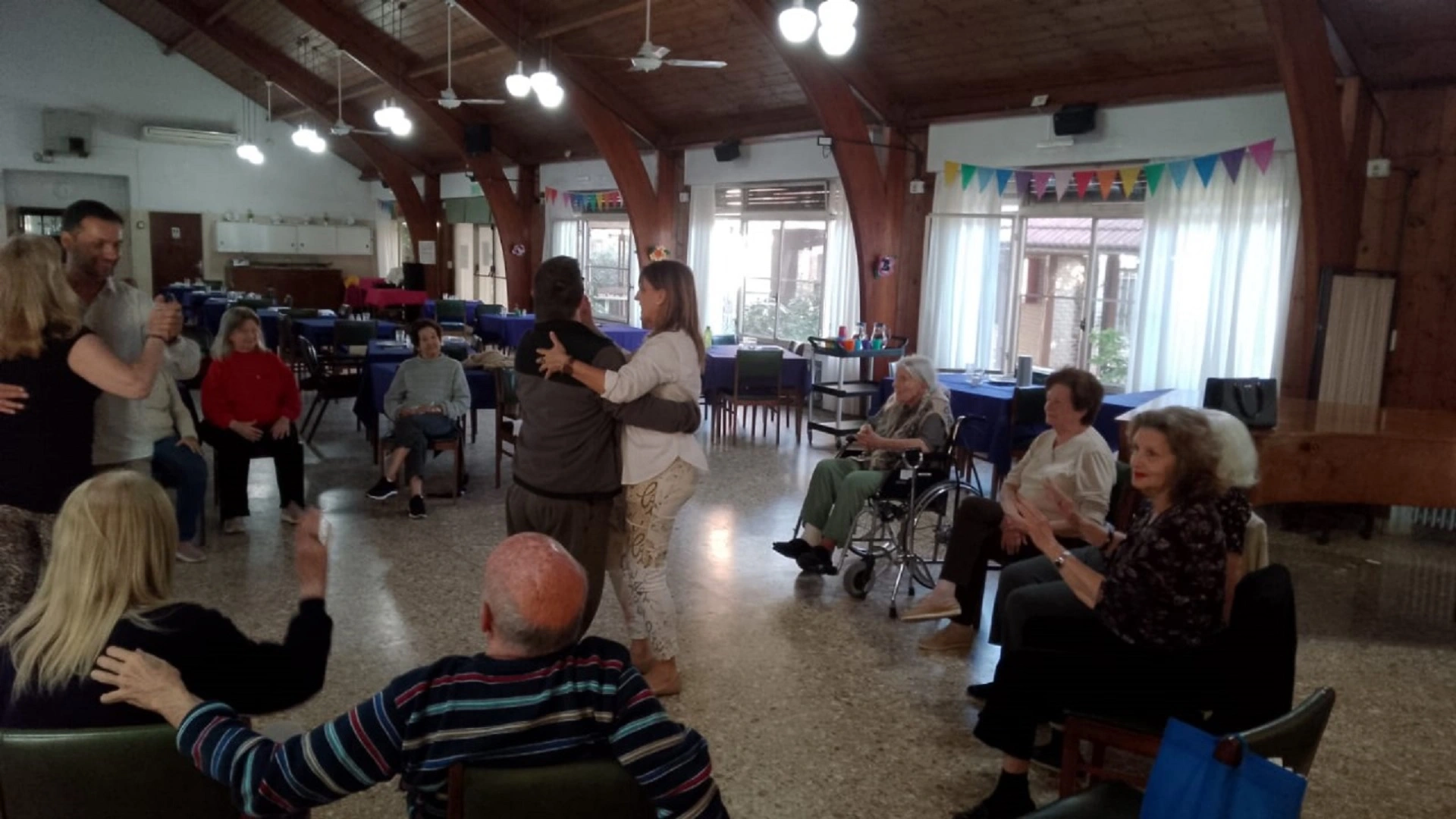 El Tango: un baile que sana y conecta generaciones en Argentina