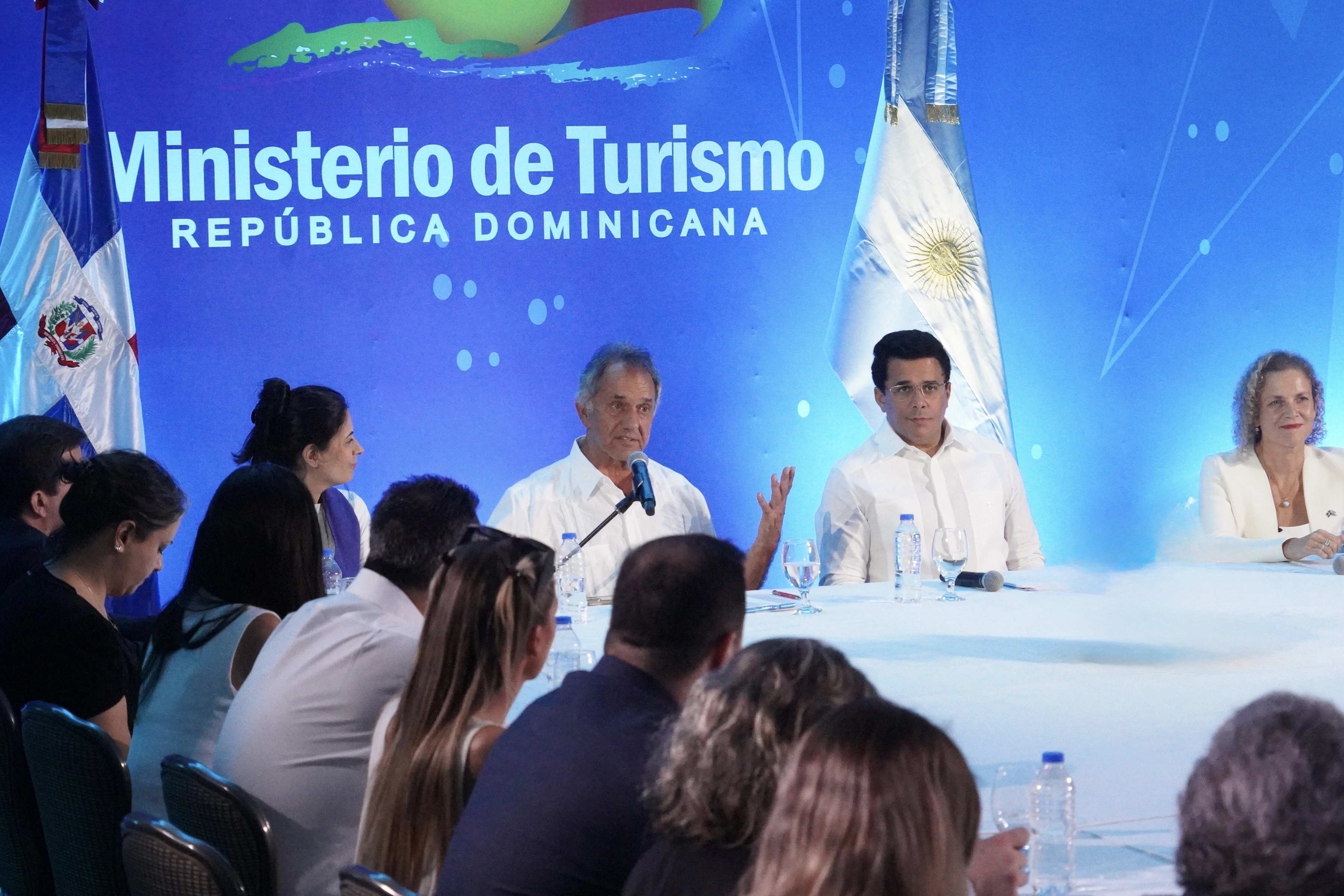 Argentina y República Dominicana refuerzan lazos turísticos