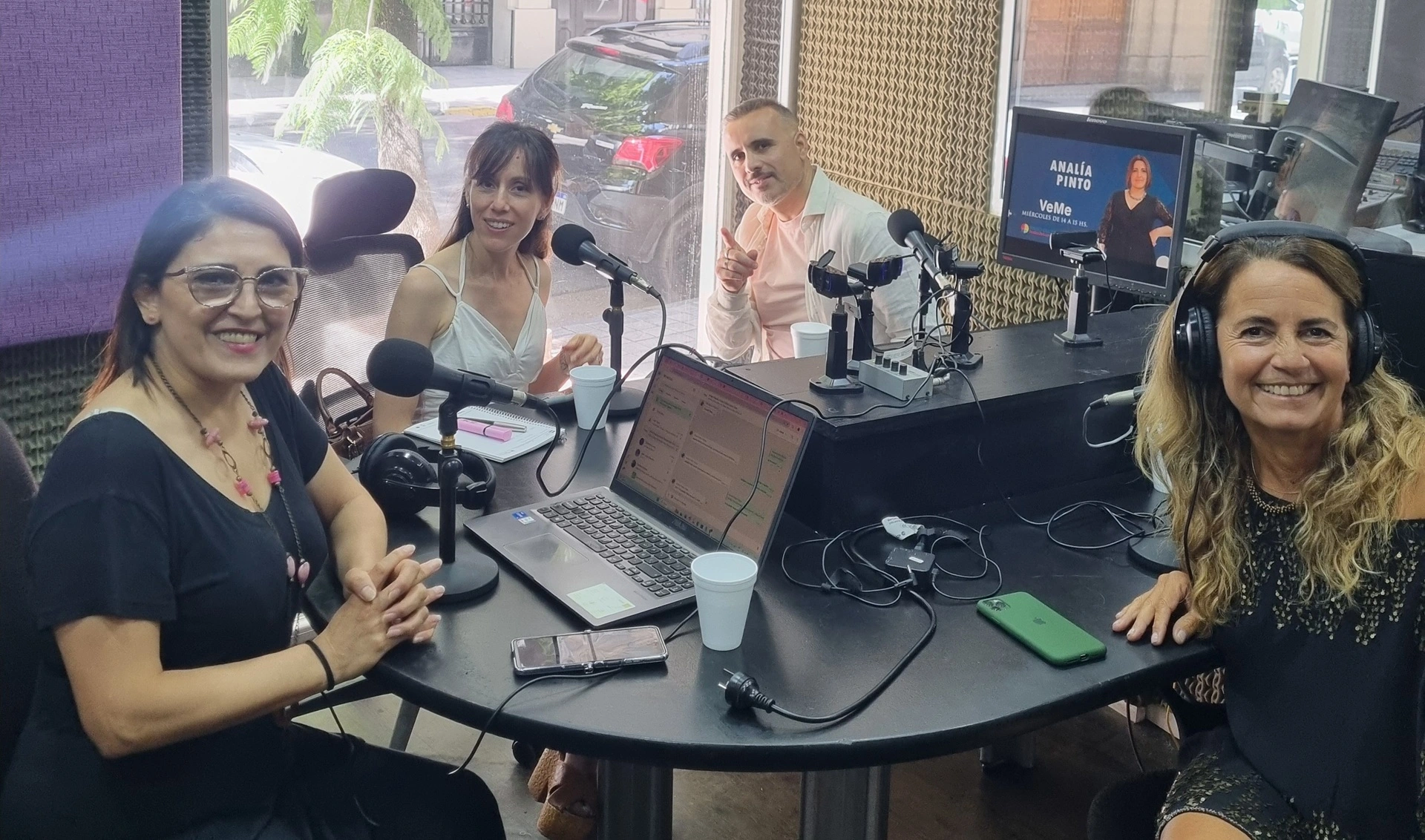 Vino, moda y el arte de perdurar: una tarde con Inés González y Matías Sassone en VeMe